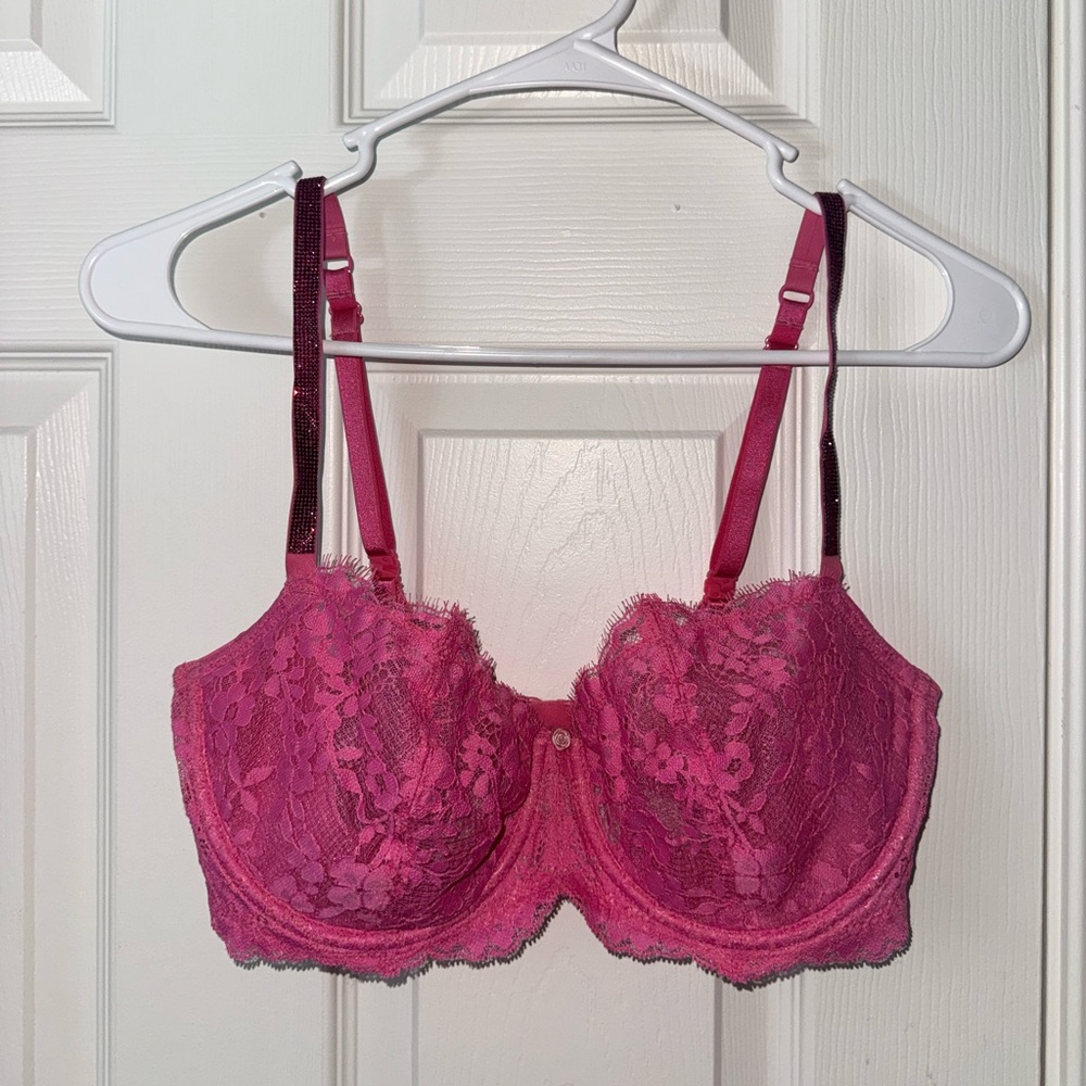 Victoria's Secret Lace Bra - Fuchsia